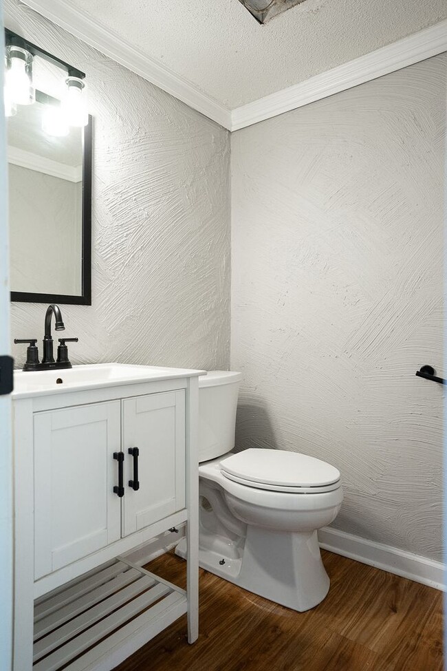 Building Photo - 2398 Winston Way