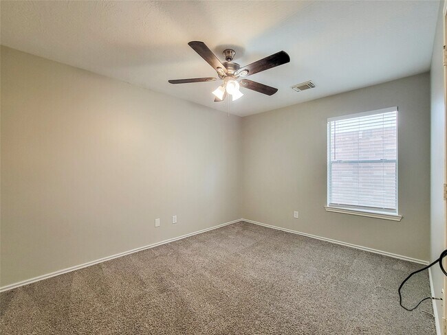 Building Photo - 18614 Atascocita Park Dr