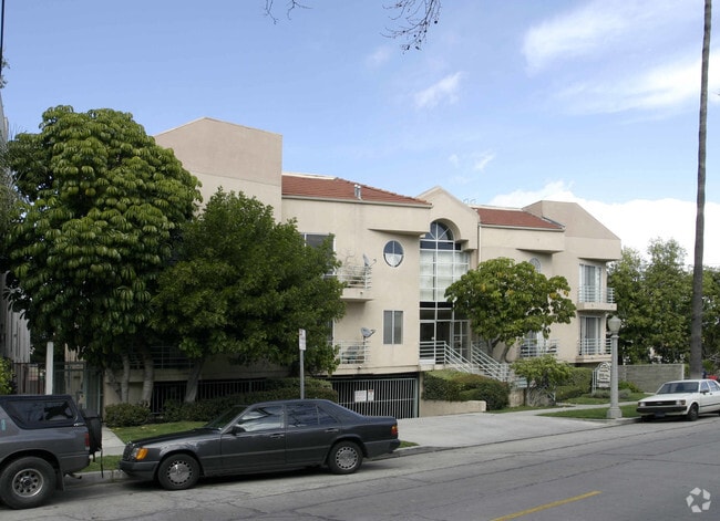 Building Photo - 14625 Dickens St