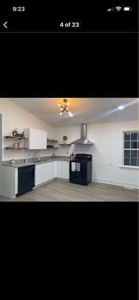 Building Photo - 203 Mill Creek Rd