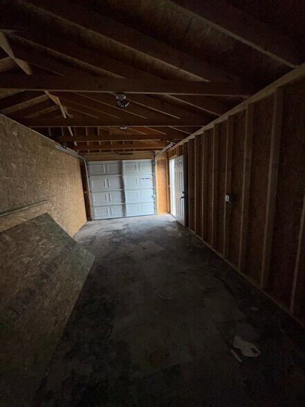 Building Photo - 3408 E Manhattan Blvd