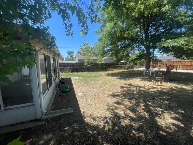 Building Photo - Charming 3 Bedroom Home in Aurora