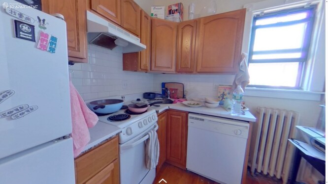 Building Photo - 33 Bay State Rd