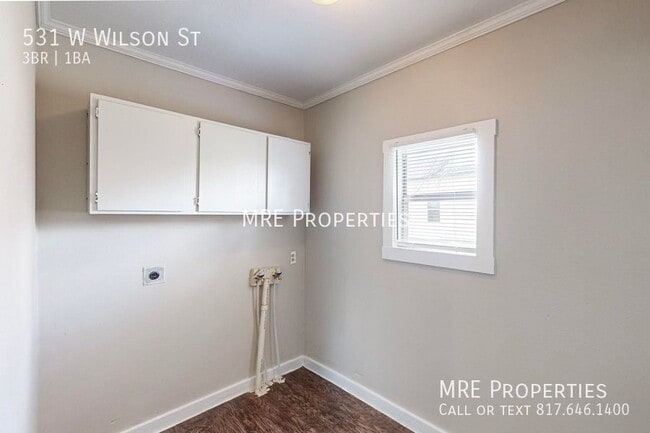 Building Photo - 531 W Wilson St
