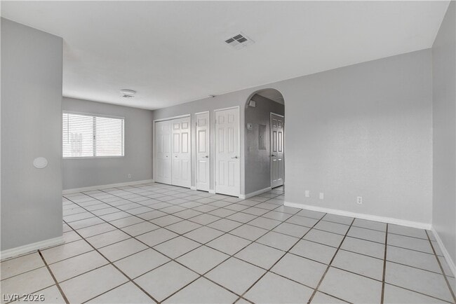 Building Photo - 5270 Carriellen Ln