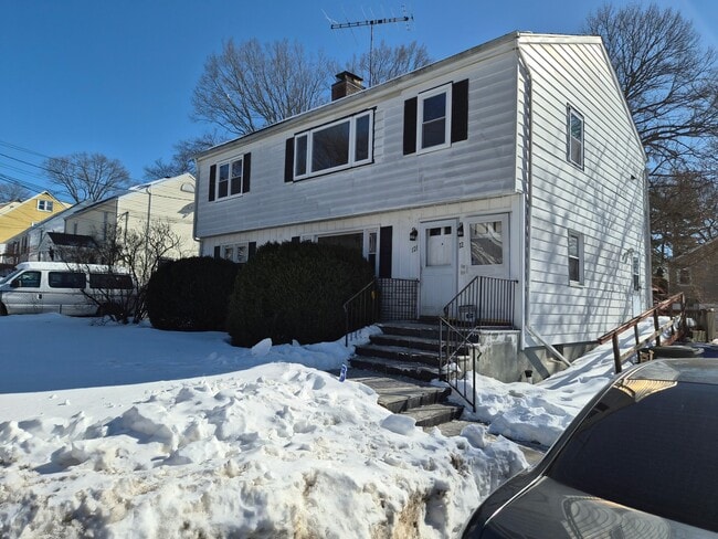 Building Photo - 123 Platt St