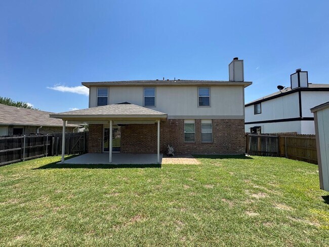 Building Photo - 217 Tepee Dr