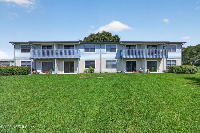 Building Photo - 700 W Pope Rd