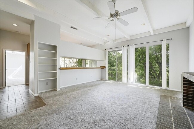 Building Photo - 6305 Shadow Valley Dr