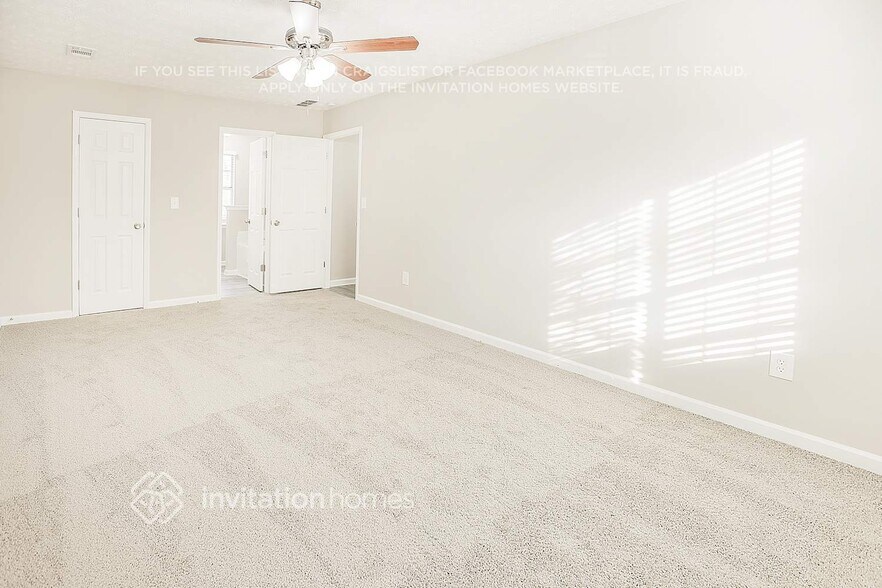 Building Photo - 260 Rosewood Dr