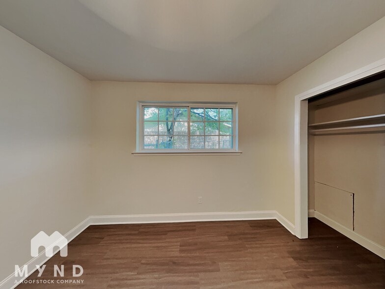 Building Photo - 11364 Quail Run St