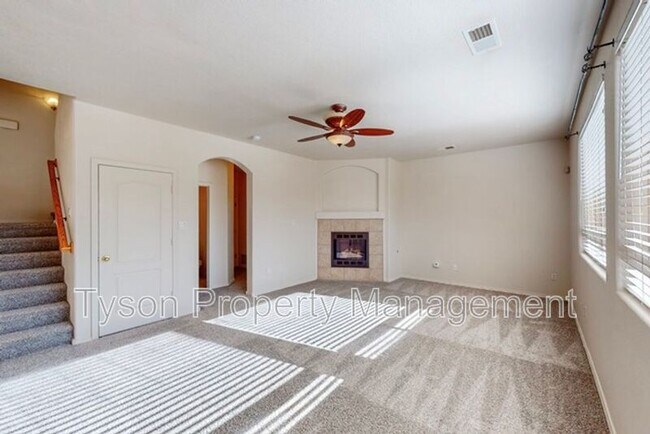 Building Photo - 1375 Peppoli Loop SE