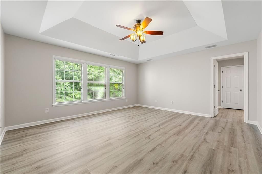 Building Photo - 28 Crystal Downs Way NE