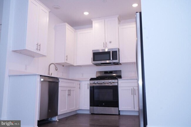 Building Photo - 116 Stoutsburg Blvd