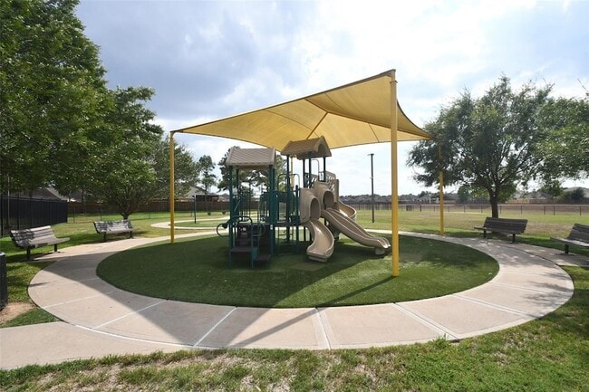 Building Photo - 2030 Vander Wilt Ln