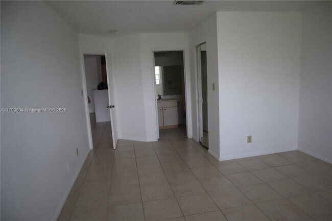 Building Photo - 11225 W Atlantic Blvd