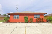 Building Photo - Duplex Cape Coral 4417