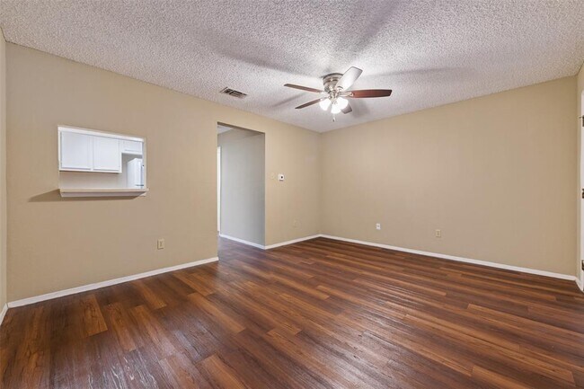Building Photo - 3506 Speedway