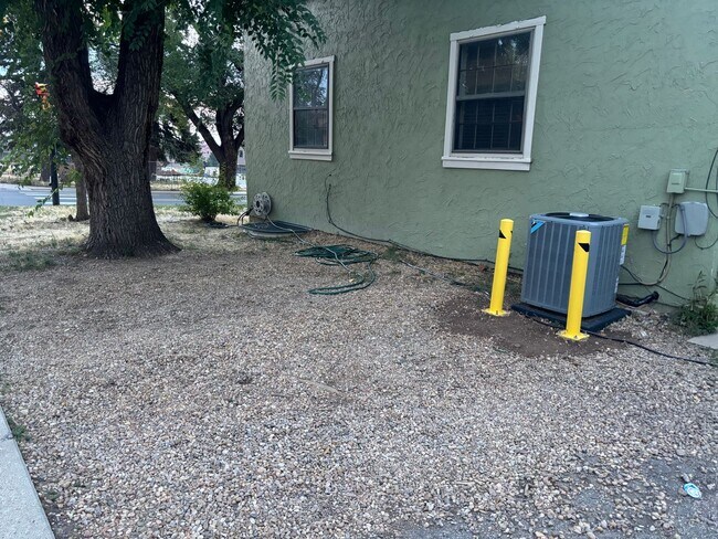 Building Photo - 2002 Baseline Rd