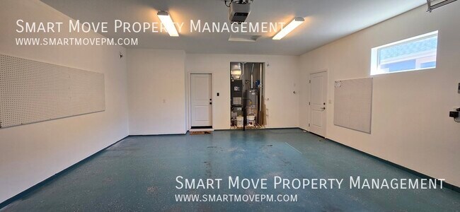 Building Photo - 10712 W Leilani Dr