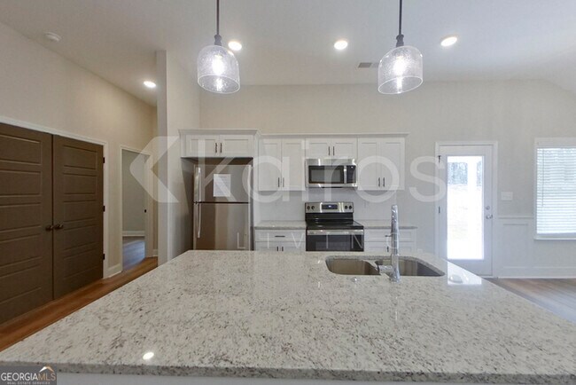 Building Photo - 154 Allentown Wy