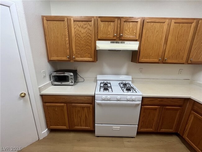 Building Photo - 6090 Allred Pl