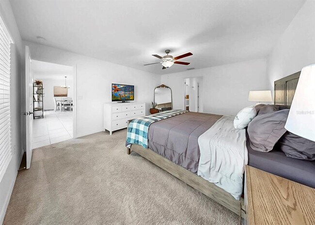 Building Photo - 13256 Great Plns Dr