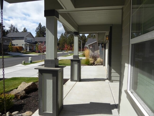 Building Photo - 20780 SE Shea Court