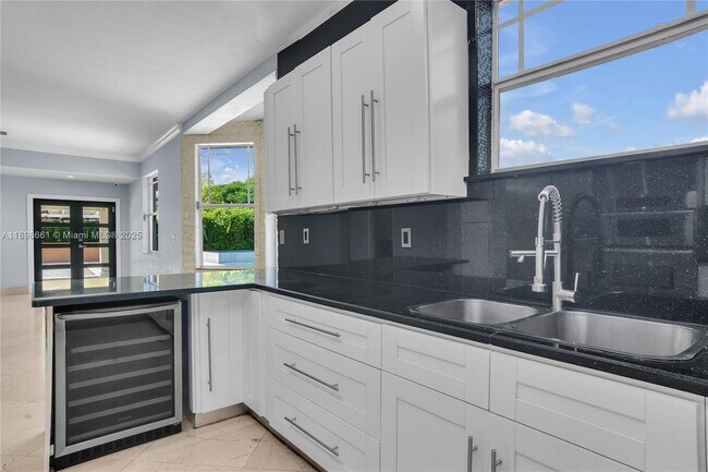 Building Photo - 9261 SW 174th St
