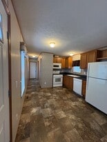 Building Photo - 45 Mantua Grove Rd