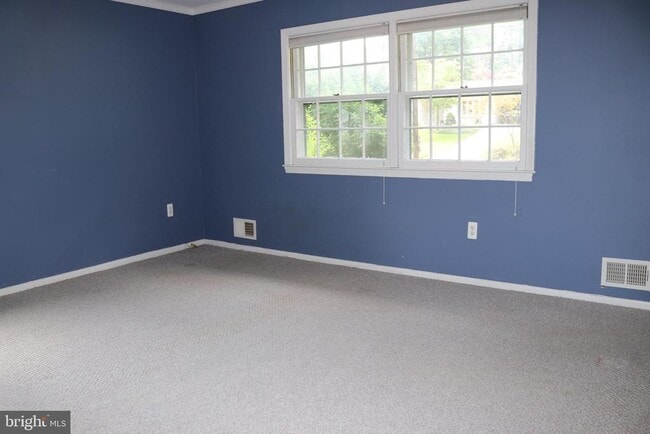 Building Photo - 8634 Aberdeen Ct