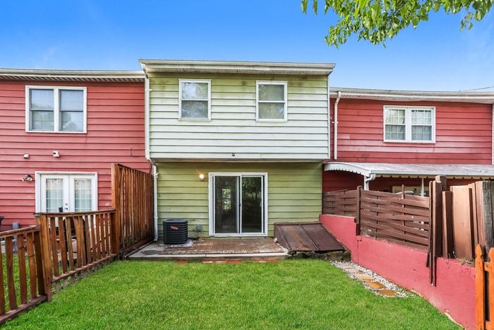Building Photo - 1386 Harford Square Dr
