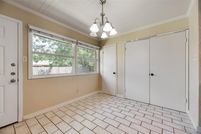 Building Photo - 908 Prestwick Ln