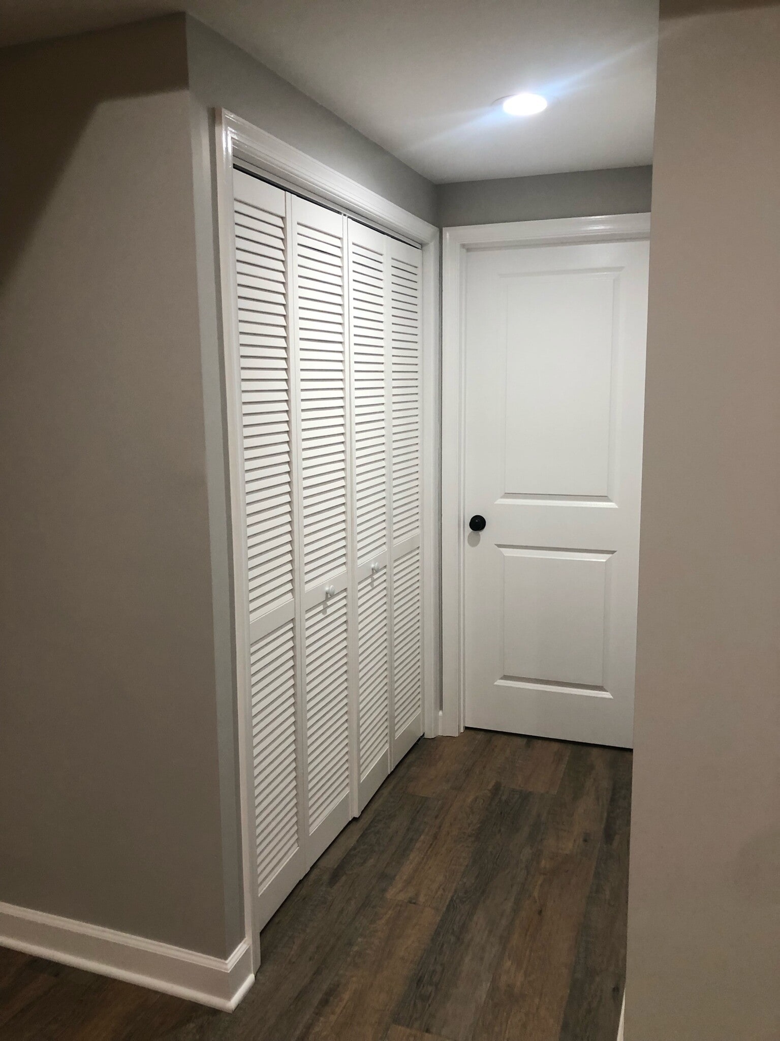 Hallway - 2737 Maryland Ave