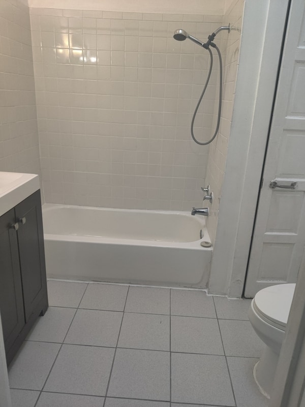 Building Photo - 1708 67th Ave