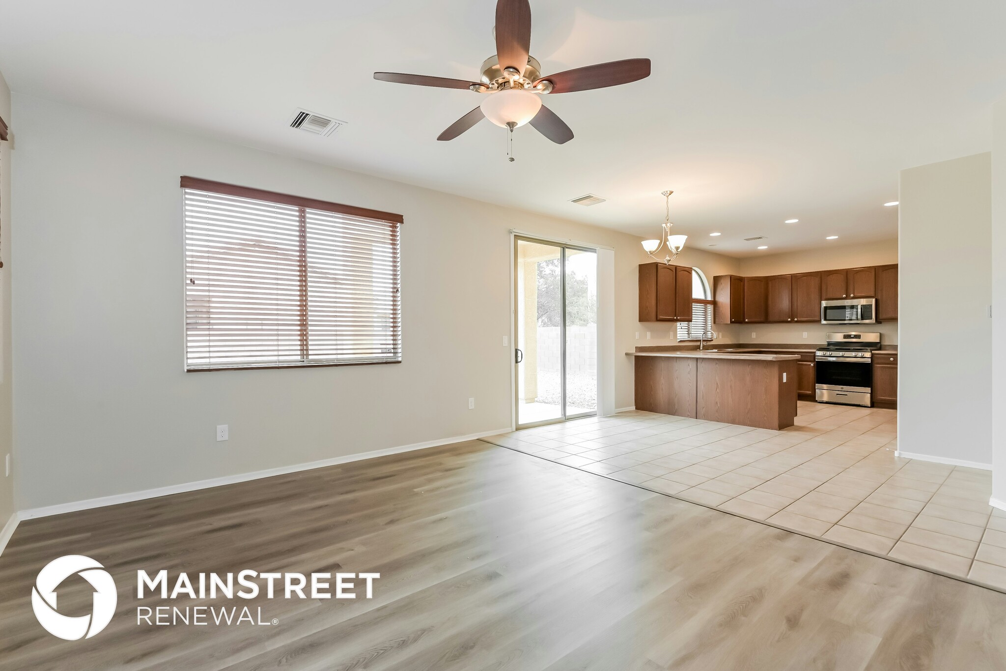 Building Photo - 12534 E Red Canyon Pl