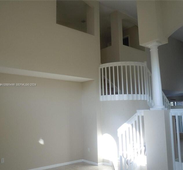 Building Photo - 16801 SW 49th Ct