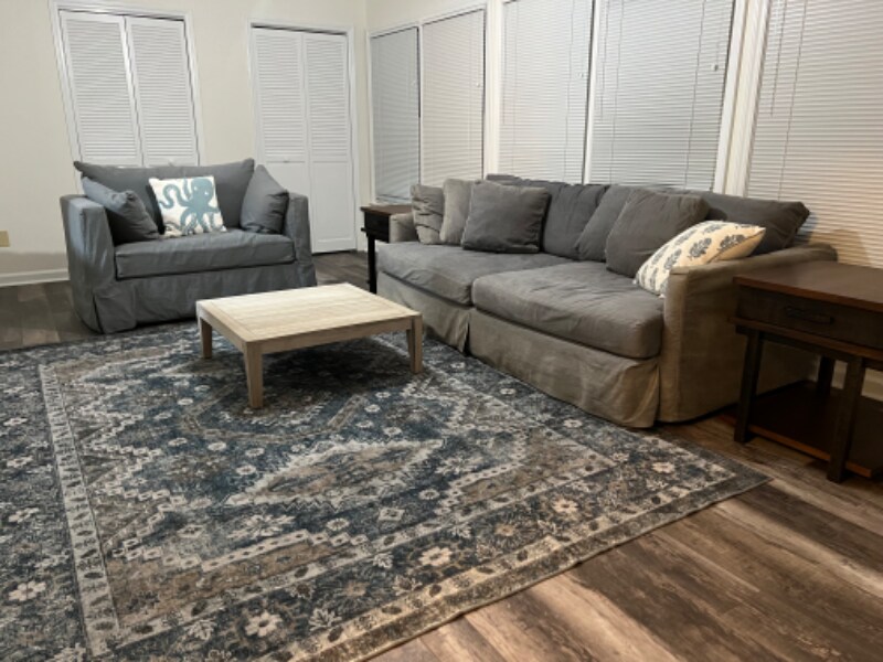 Building Photo - 201 Orange Dr