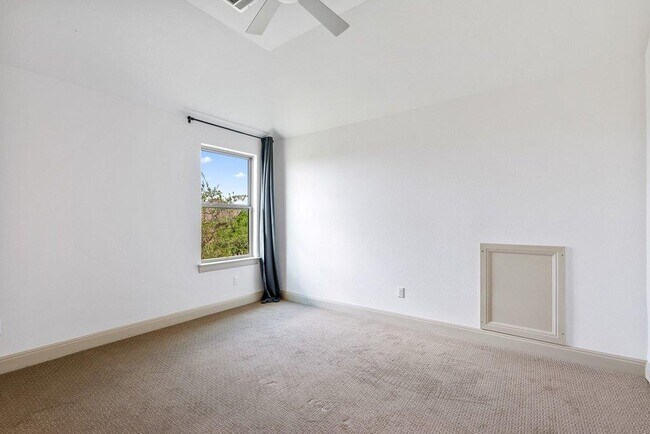 Building Photo - 16724 Cory Cactus Dr