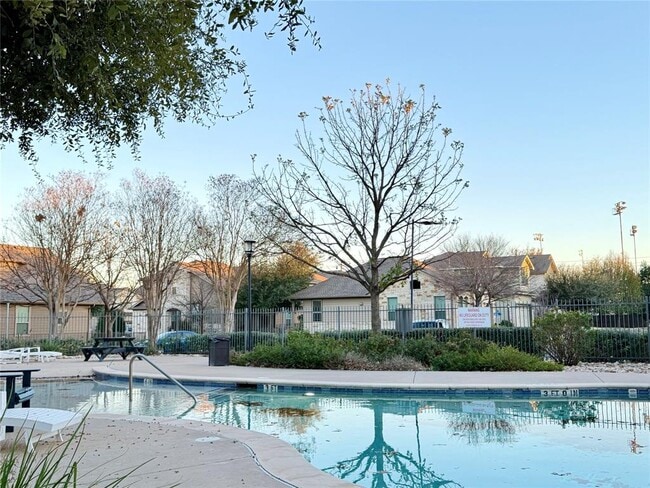 Building Photo - 12604 Kate Ln