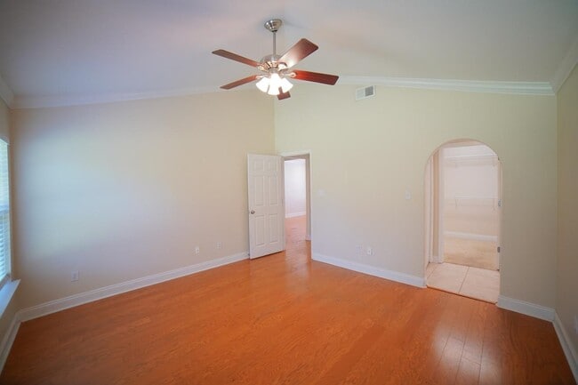 Building Photo - 3204 Gallant Fox Trail