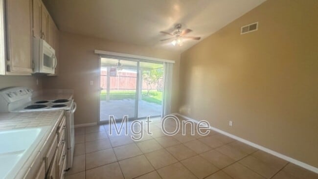 Building Photo - 4259 Redstar Ct