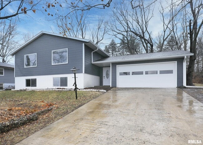 Primary Photo - 2800 78th Ave