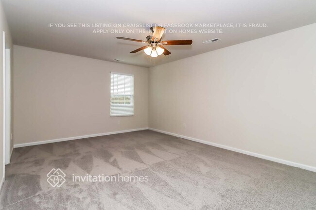 Building Photo - 133 Hazelnut Wy