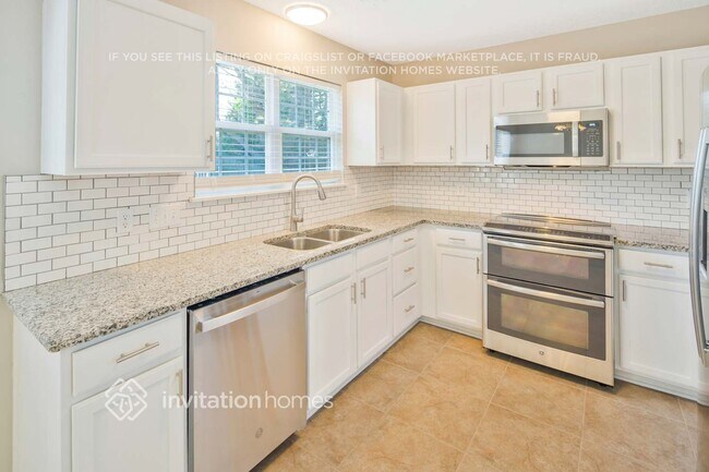 Building Photo - 11927 Brownestone View Dr