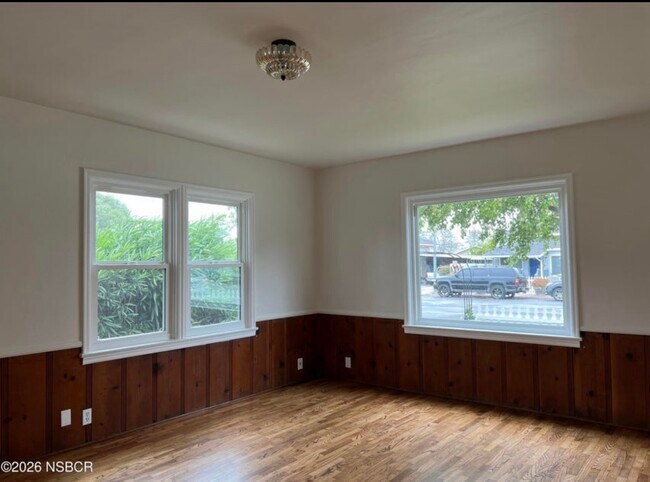 Building Photo - 224 N F St