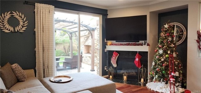 Building Photo - 8692 E 9th St