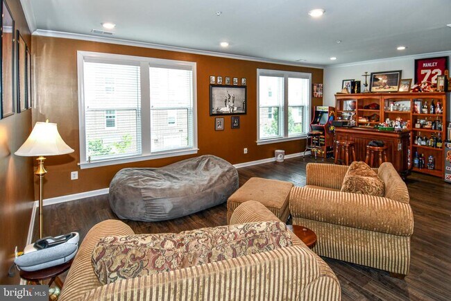 Building Photo - 20739 Heron Landing Dr