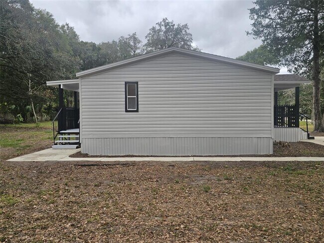 Building Photo - 6519 NE 23rd Ave