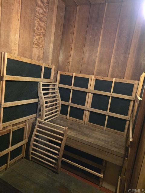 Building Photo - 860 Turquoise St